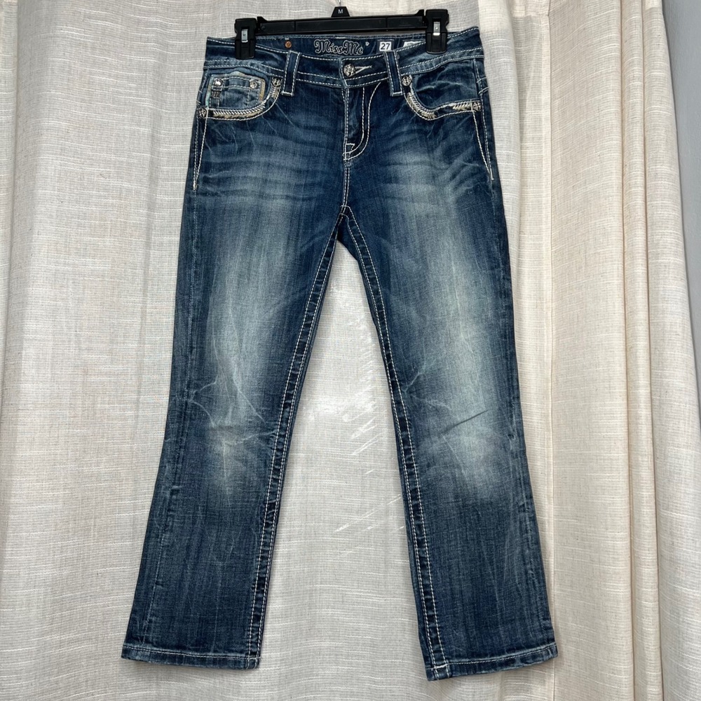 Miss Me Cropped Jeans Low Rise Dark Wash Crystal Embellished‎ Women's Size 27